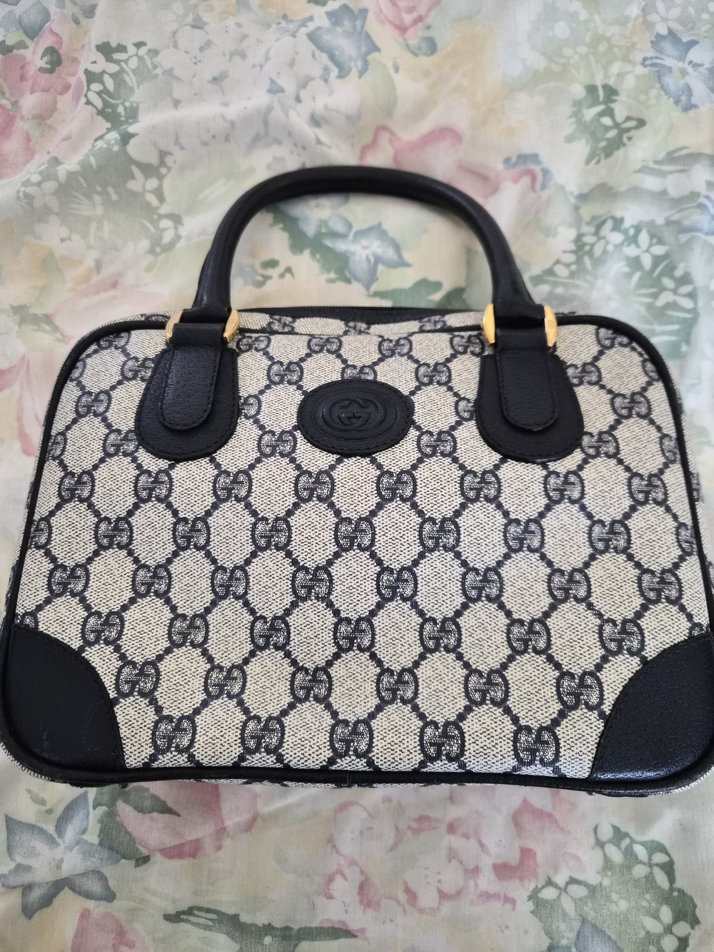 Vintage Gucci NAVY and Beige GG Canvas Top-Handle SATCHEL Bag